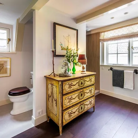 Bed & Breakfast Canalhouse54