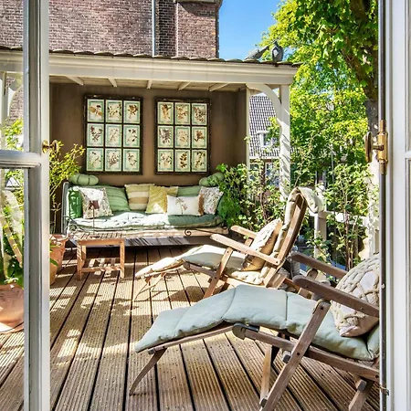 Bed & Breakfast Canalhouse54
